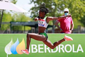 Tessy Ebosele, victoriosa en Vitoria Tessy Ebosele, victoriosa en Vitoria